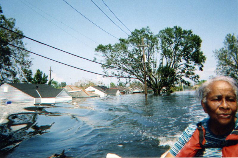 DIS 4a.jpg DIS 4a.jpg