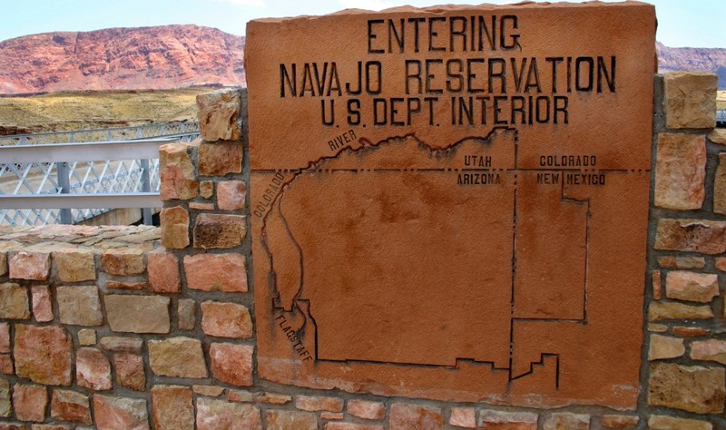 navajo_reservation_sign_travel_native-1226372.jpg!d.jpg navajo_reservation_sign_travel_native-1226372.jpg!d.jpg