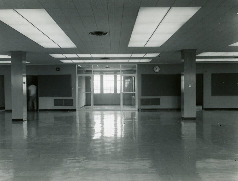 SUA000045-- 5X7.jpg SUA000045-- 5X7.jpg