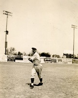 27 - Gene Hermanski - 1939.jpg